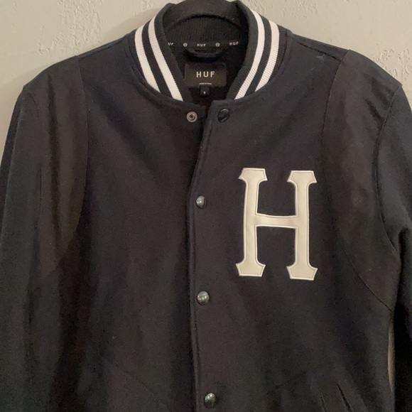 ⚡️HP⚡️HUF Classic H Varsity Jacket - Picture 3 of 7